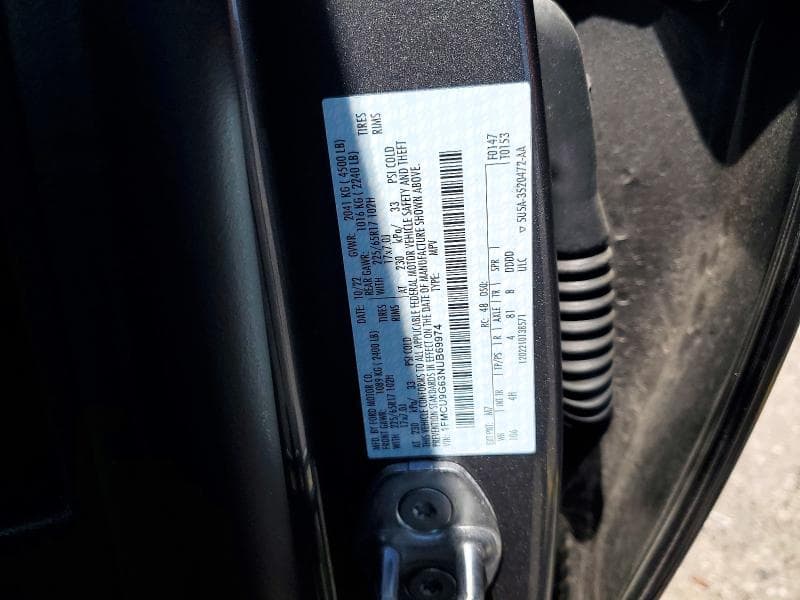 2022 FORD ESCAPE SE 13