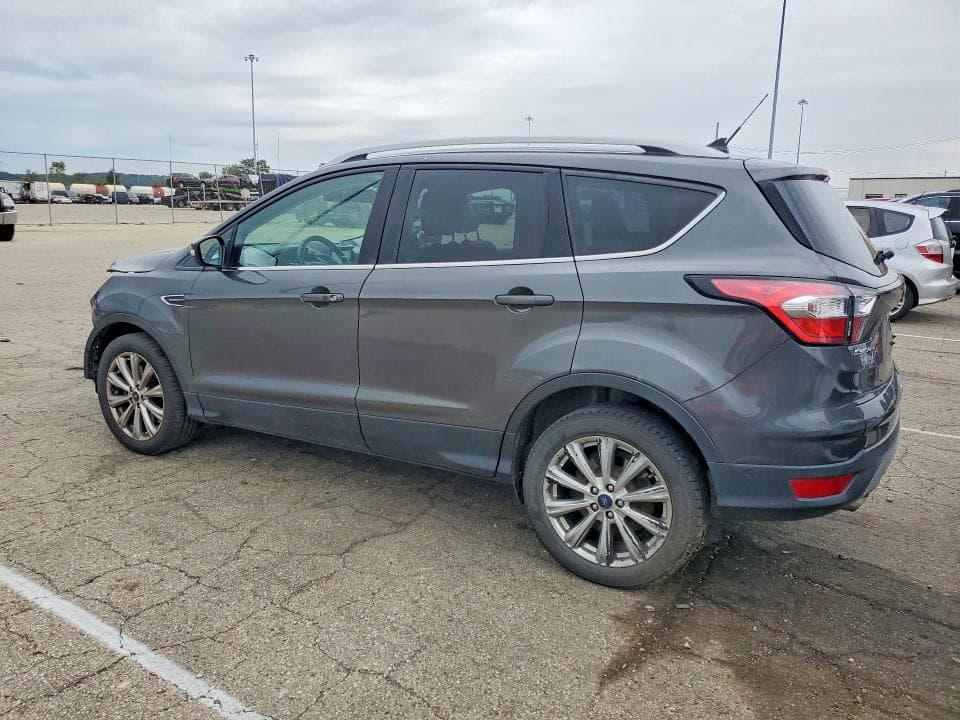 2018 FORD ESCAPE TITANIUM 2
