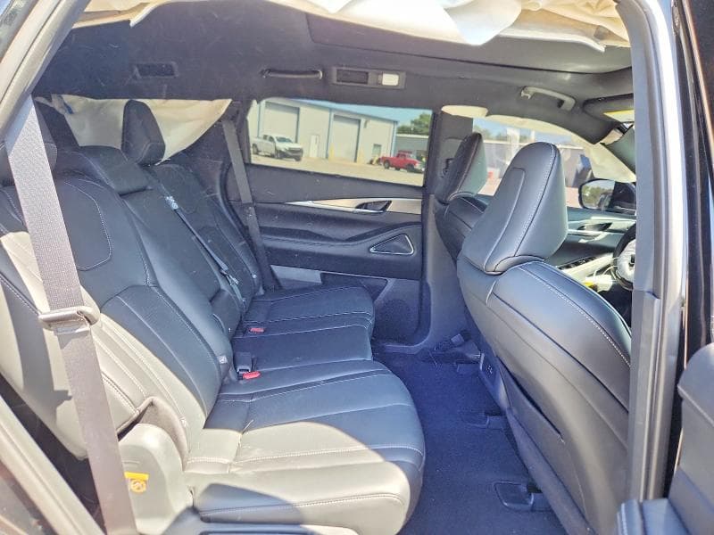 2025 INFINITI QX60 LUXE 10