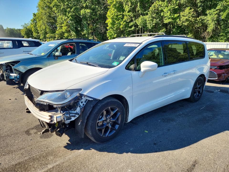 2018 CHRYSLER PACIFICA TOURING L - 1