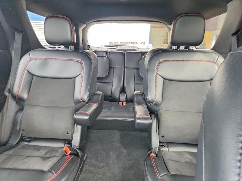2024 FORD EXPLORER ST-LINE 10