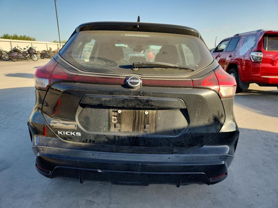 2022 NISSAN KICKS S 6