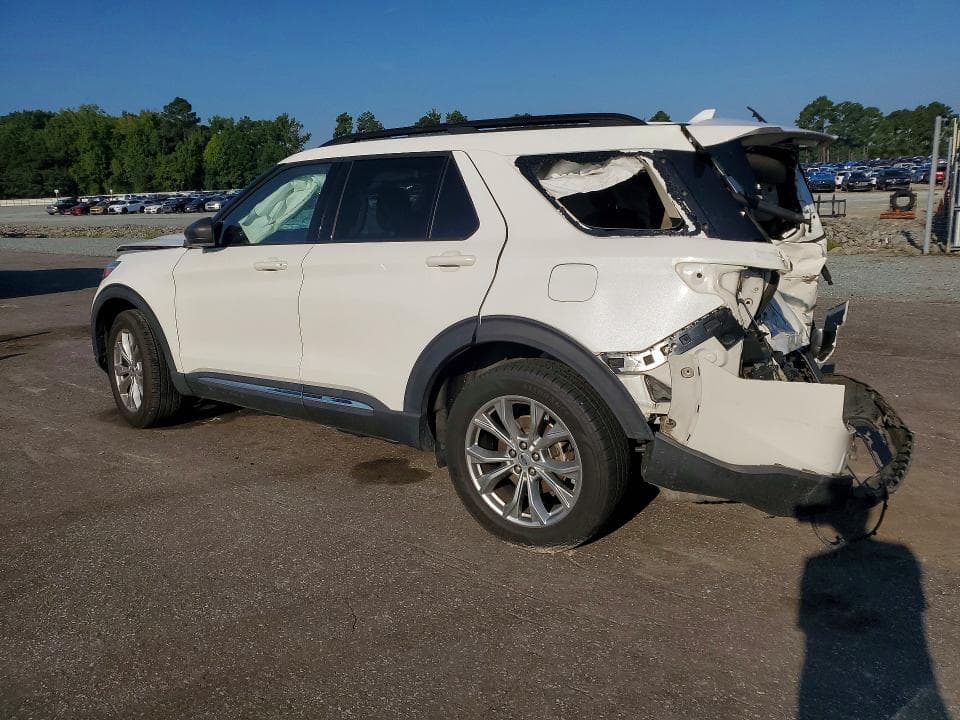 2020 FORD EXPLORER XLT 2
