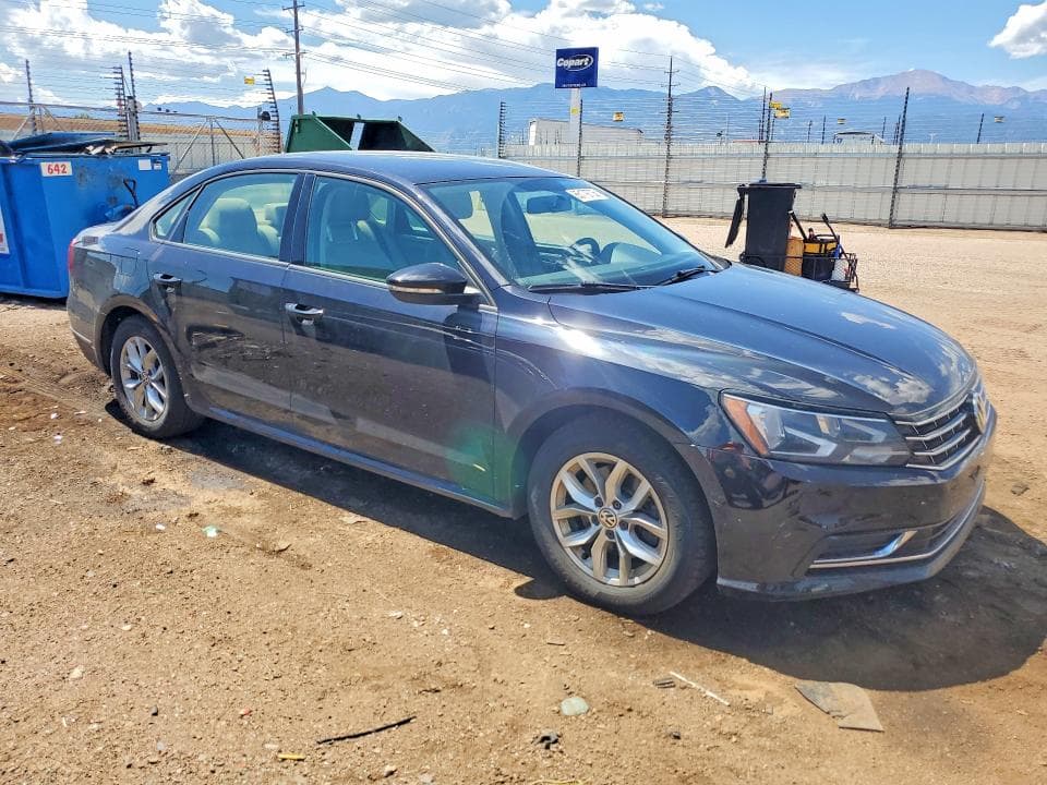 2018 VOLKSWAGEN PASSAT S 4