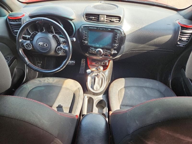 2019 KIA SOUL + 8