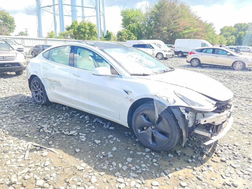 2020 TESLA MODEL 3 4
