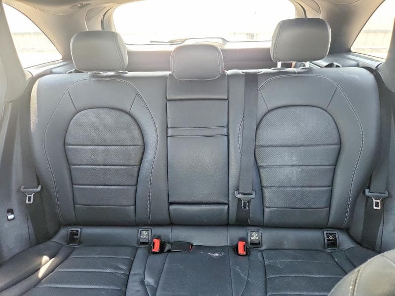 2018 MERCEDES-BENZ GLC 300 10