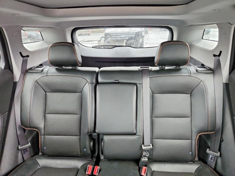 2023 GMC TERRAIN AT4 10