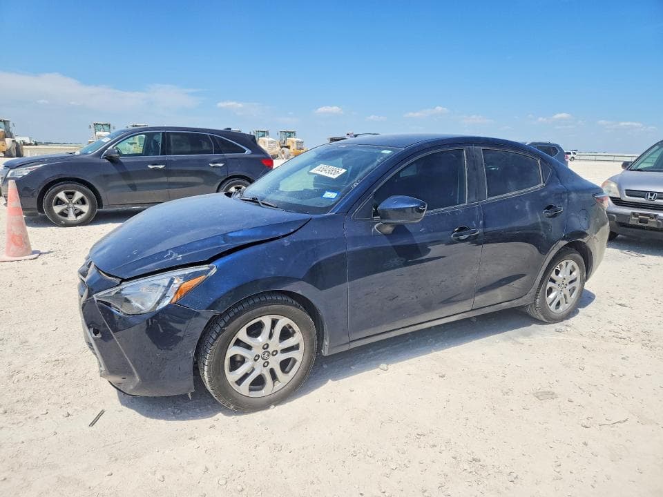 2018 TOYOTA YARIS IA BASE - 1