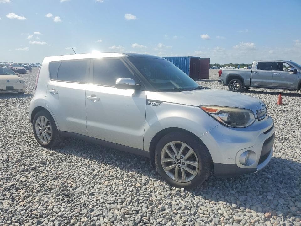 2017 KIA SOUL + 4