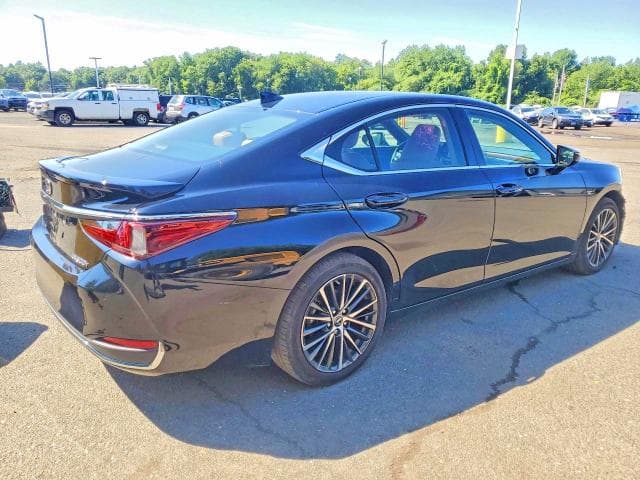 2024 LEXUS ES 300H BASE 3