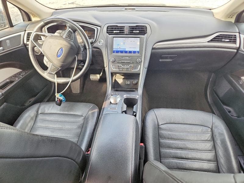 2020 FORD FUSION SE 8