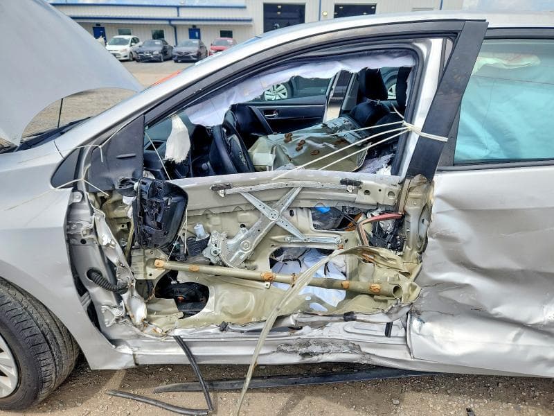 2018 TOYOTA COROLLA LE 7