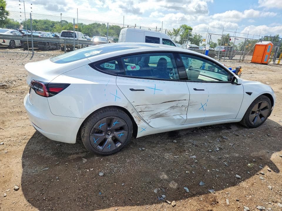 2023 TESLA MODEL 3 3