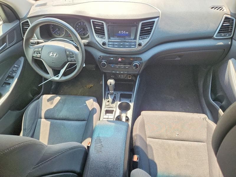 2017 HYUNDAI TUCSON SE 8