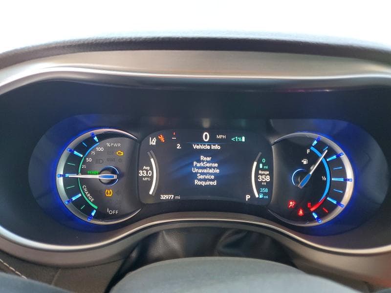 2022 CHRYSLER PACIFICA HYBRID LIMITED 9