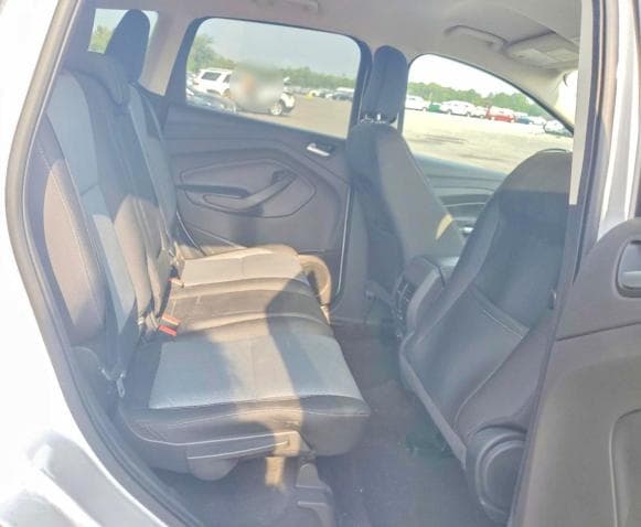2019 FORD ESCAPE SE 10