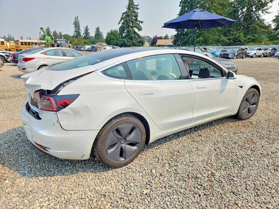 2020 TESLA MODEL 3 3