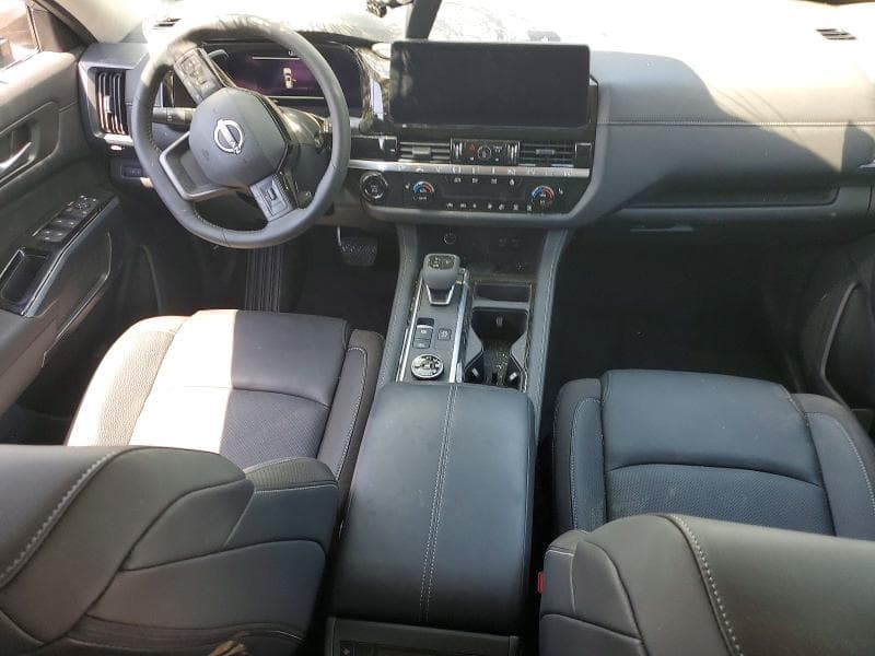 2026 NISSAN PATHFINDER SL 8