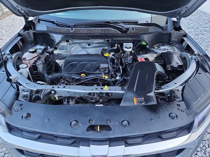 2025 CHEVROLET TRAX 1LT 12