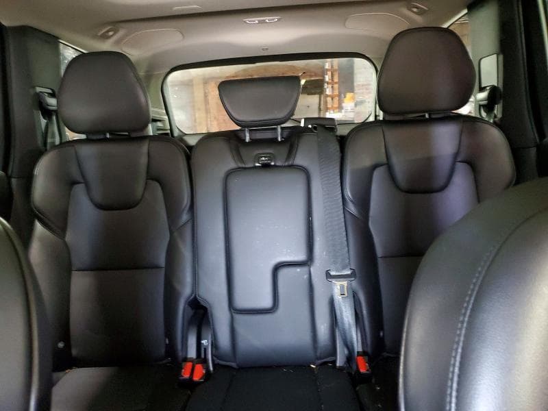 2023 VOLVO XC90 CORE 10