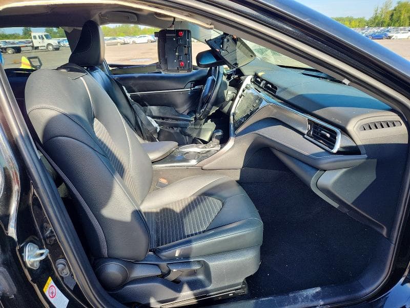 2018 TOYOTA CAMRY SE 7