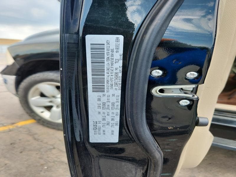 2017 RAM 1500 SLT 12