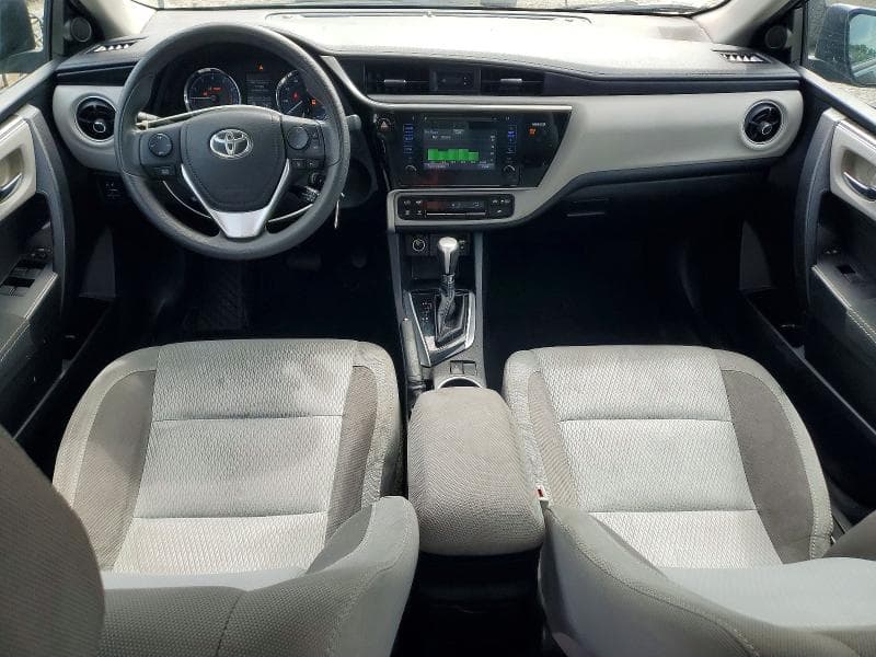 2017 TOYOTA COROLLA LE 8