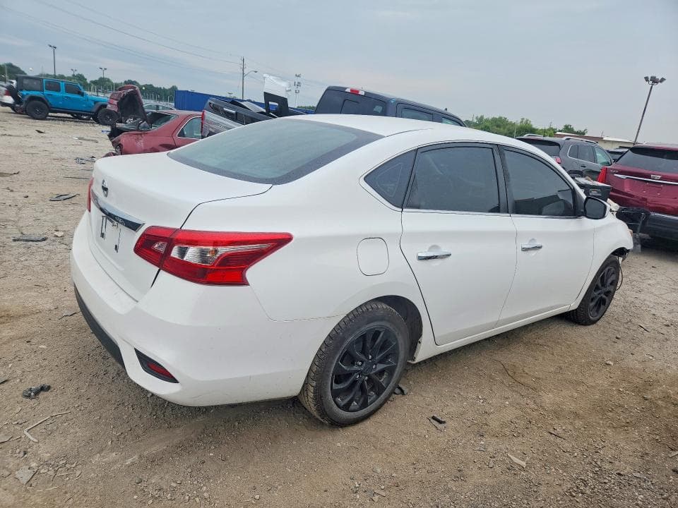 2018 NISSAN SENTRA S 3