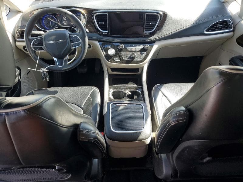 2022 CHRYSLER PACIFICA LIMITED 8