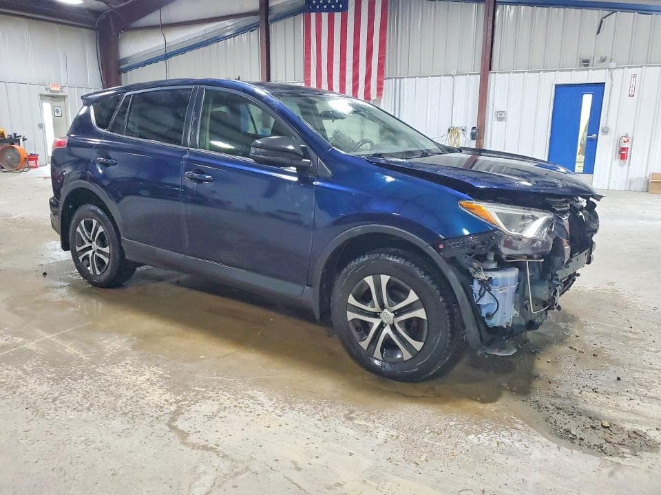 2018 TOYOTA RAV4 LE 4