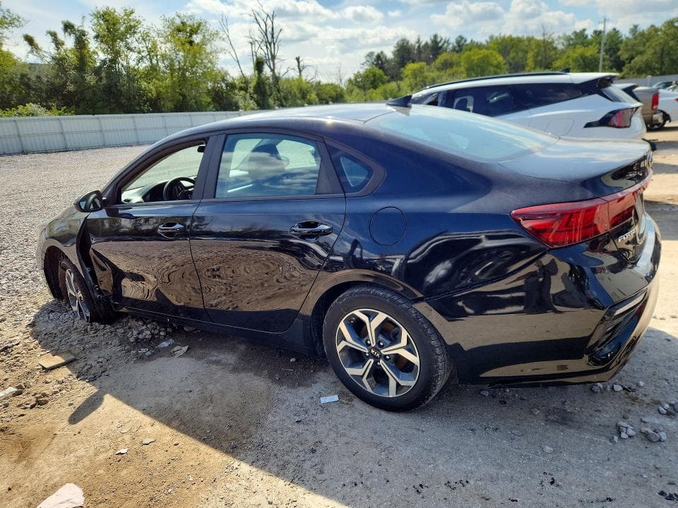 2021 KIA FORTE LXS 2