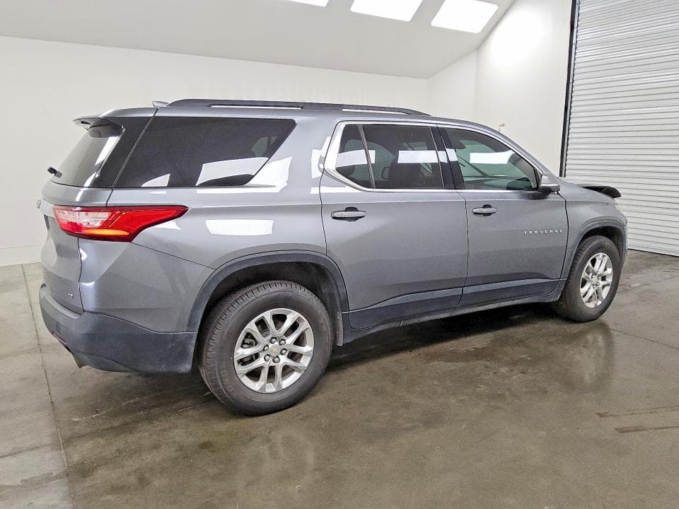 2021 CHEVROLET TRAVERSE LT 3