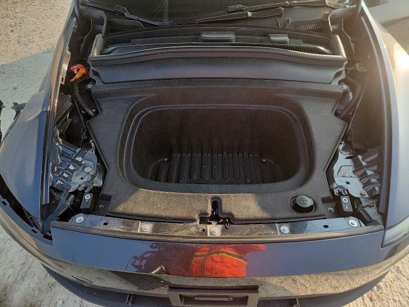 2026 TESLA MODEL Y 12