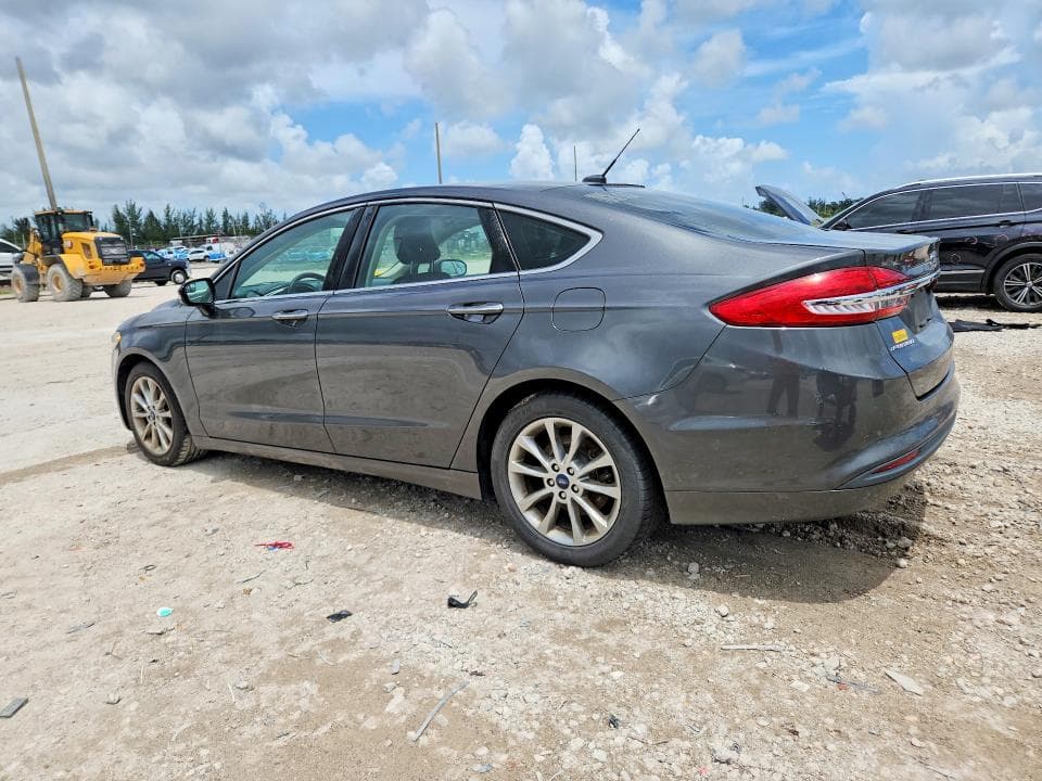 2017 FORD FUSION SE 2