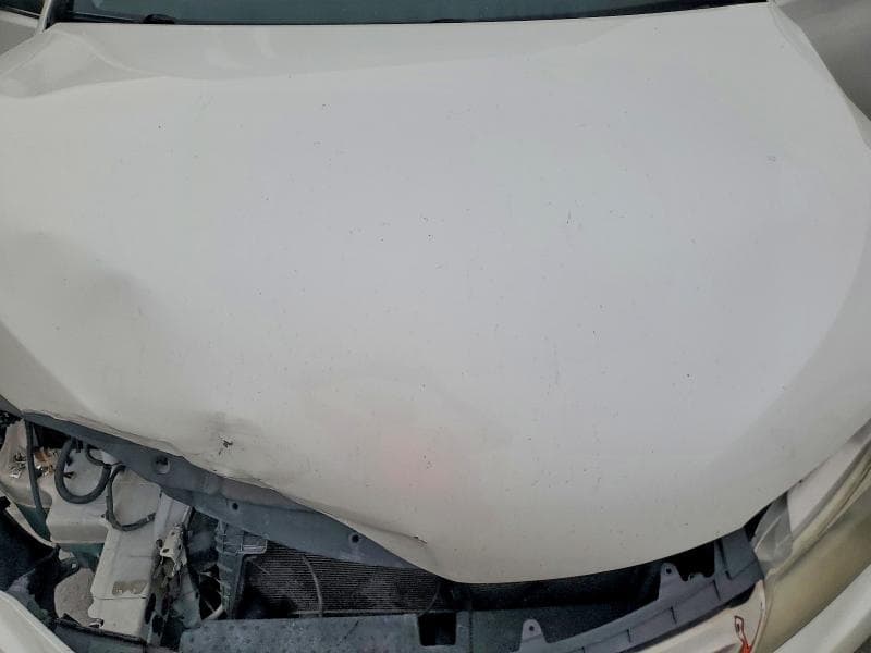 2017 TOYOTA CAMRY SE 11