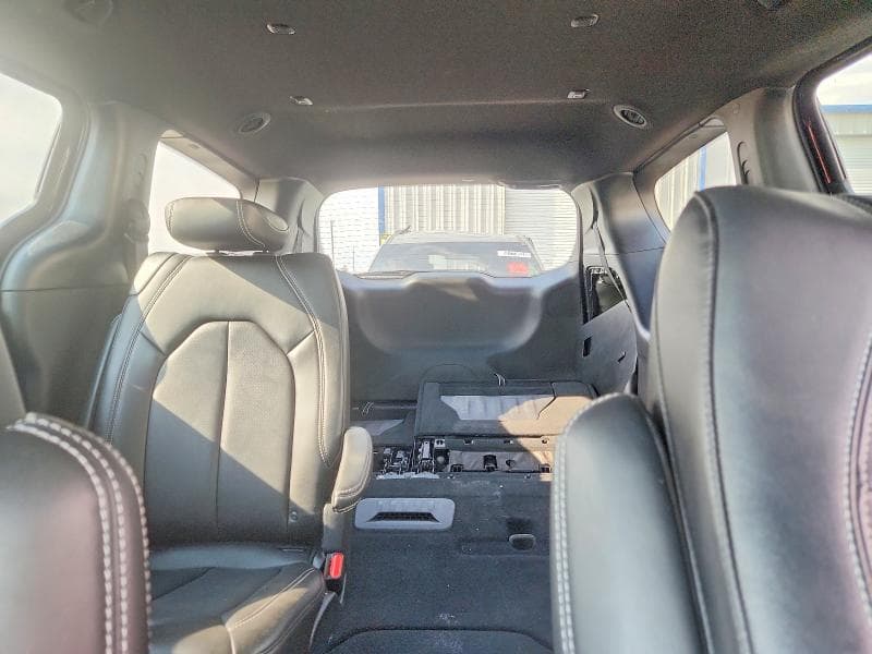 2025 CHRYSLER PACIFICA SELECT 10