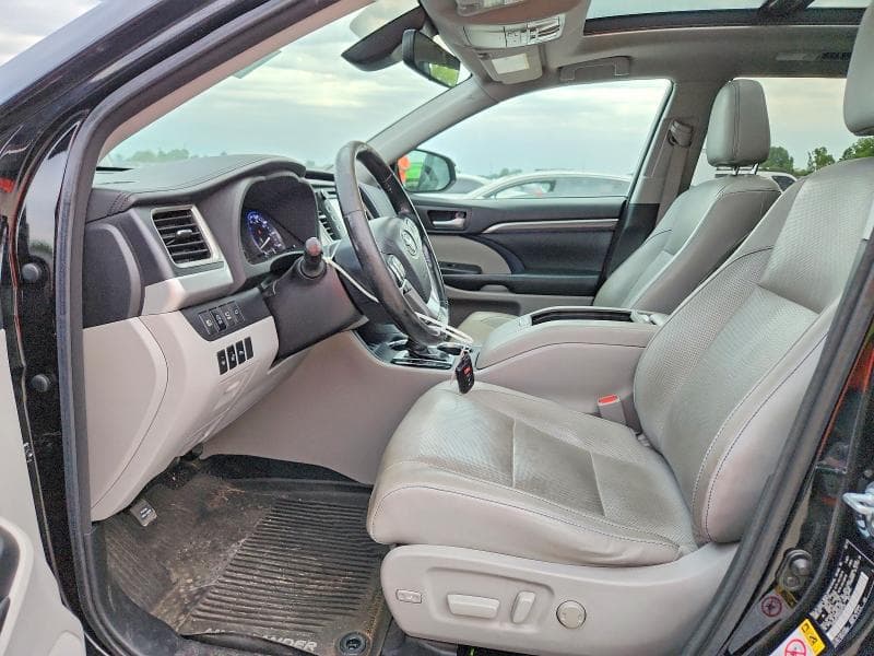 2017 TOYOTA HIGHLANDER LIMITED PLATINUM 7