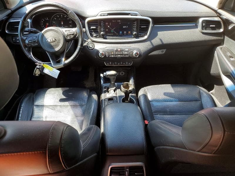 2018 KIA SORENTO 8
