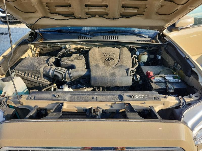 2018 TOYOTA TACOMA TRD SPORT 11
