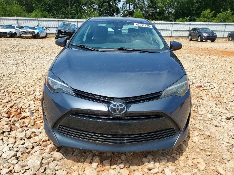 2017 TOYOTA COROLLA LE 5
