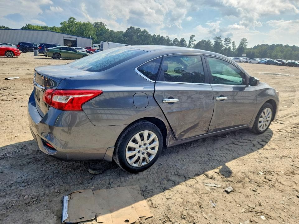 2018 NISSAN SENTRA S 3