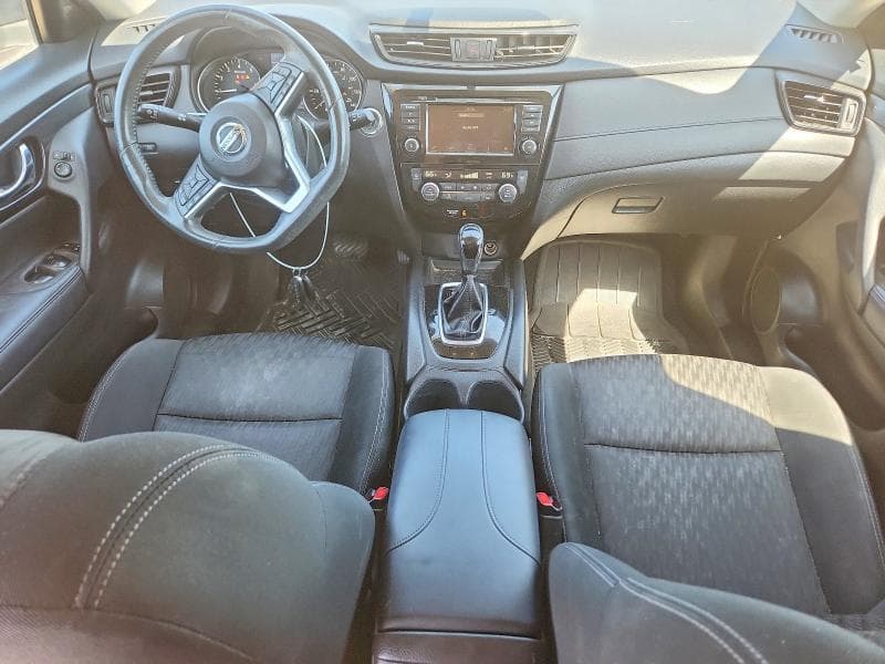 2018 NISSAN ROGUE SV 8