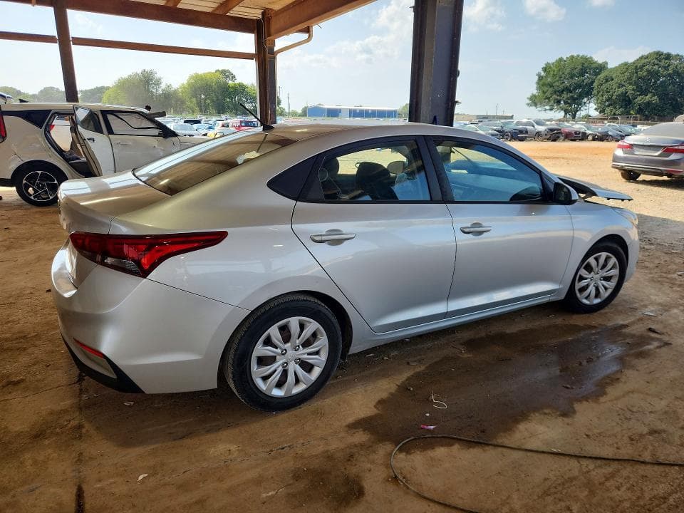 2018 HYUNDAI ACCENT SE 3