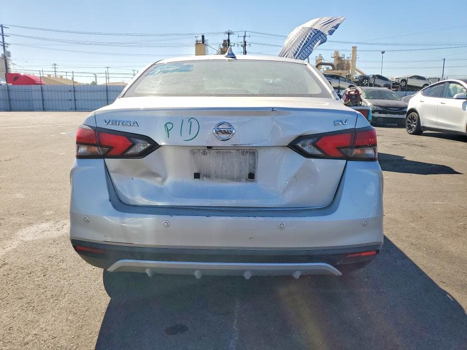 2021 NISSAN VERSA SV 6