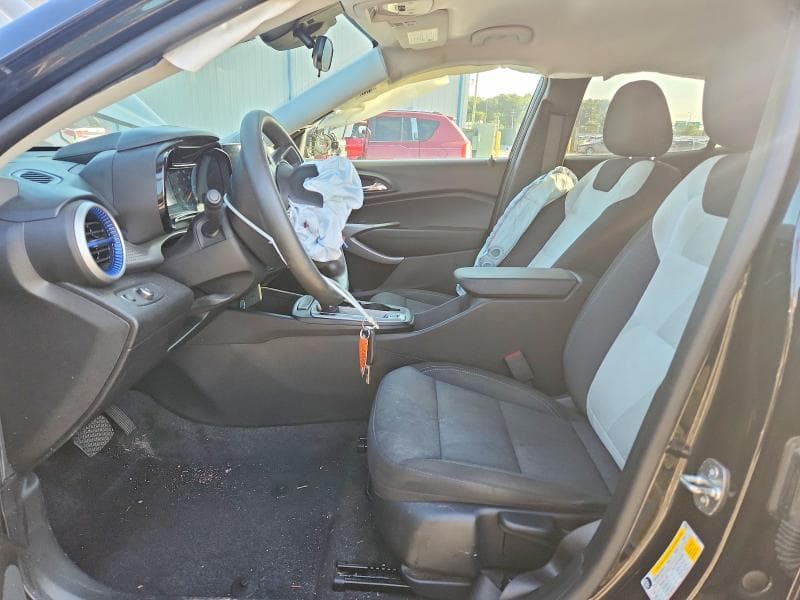 2024 CHEVROLET TRAX LS 7