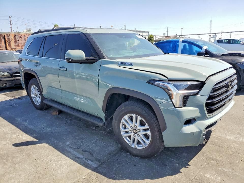 2025 TOYOTA SEQUOIA SR5 4