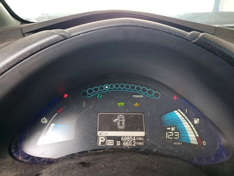 2017 NISSAN LEAF S 9