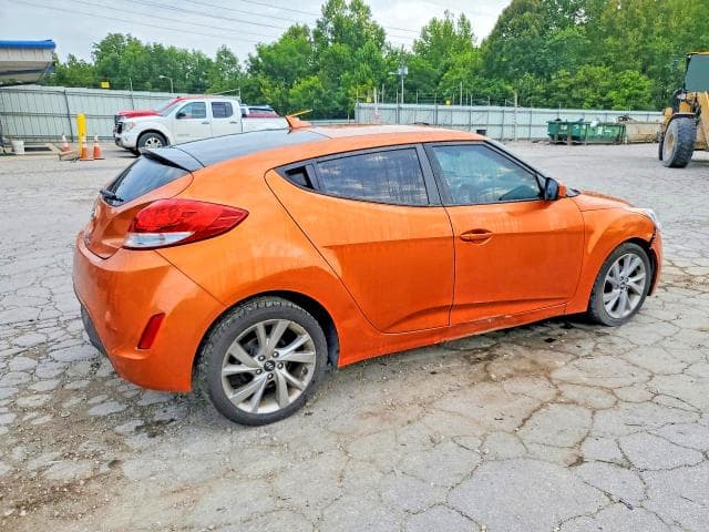 2017 HYUNDAI VELOSTER BASE 3