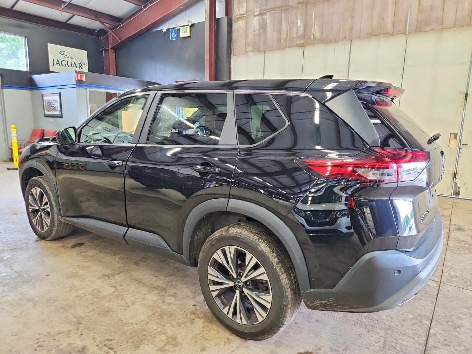 2023 NISSAN ROGUE SV 2